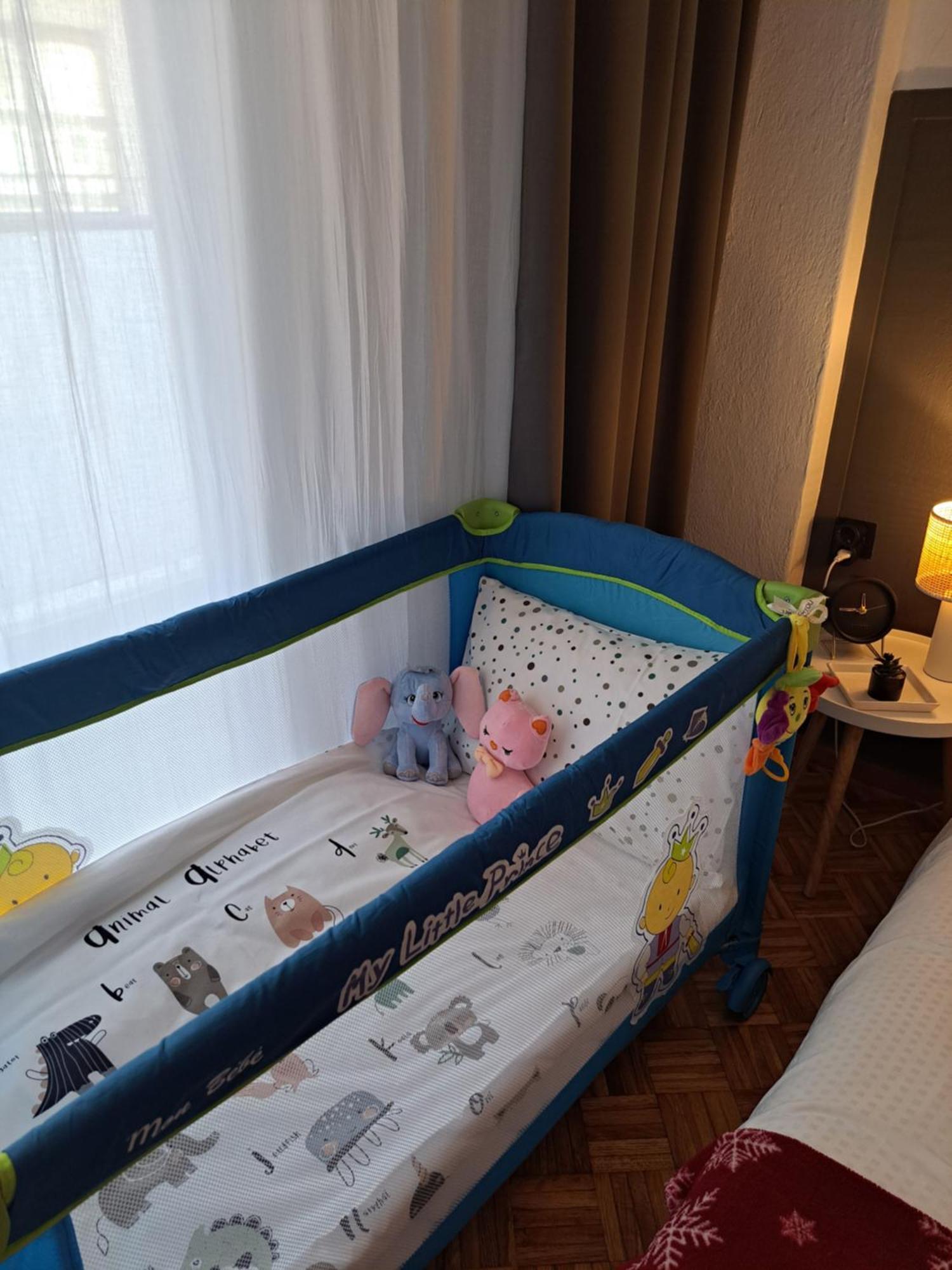Stylish City Center Apartment Serres Eksteriør billede